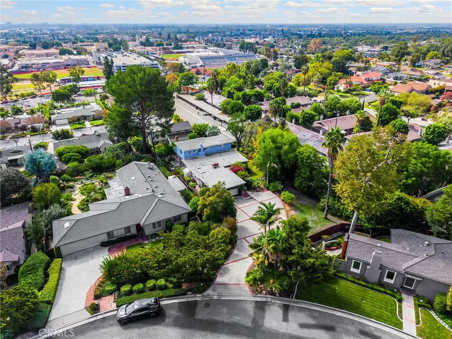 404 Cannon Lane, Fullerton, CA 92831 - Image #2