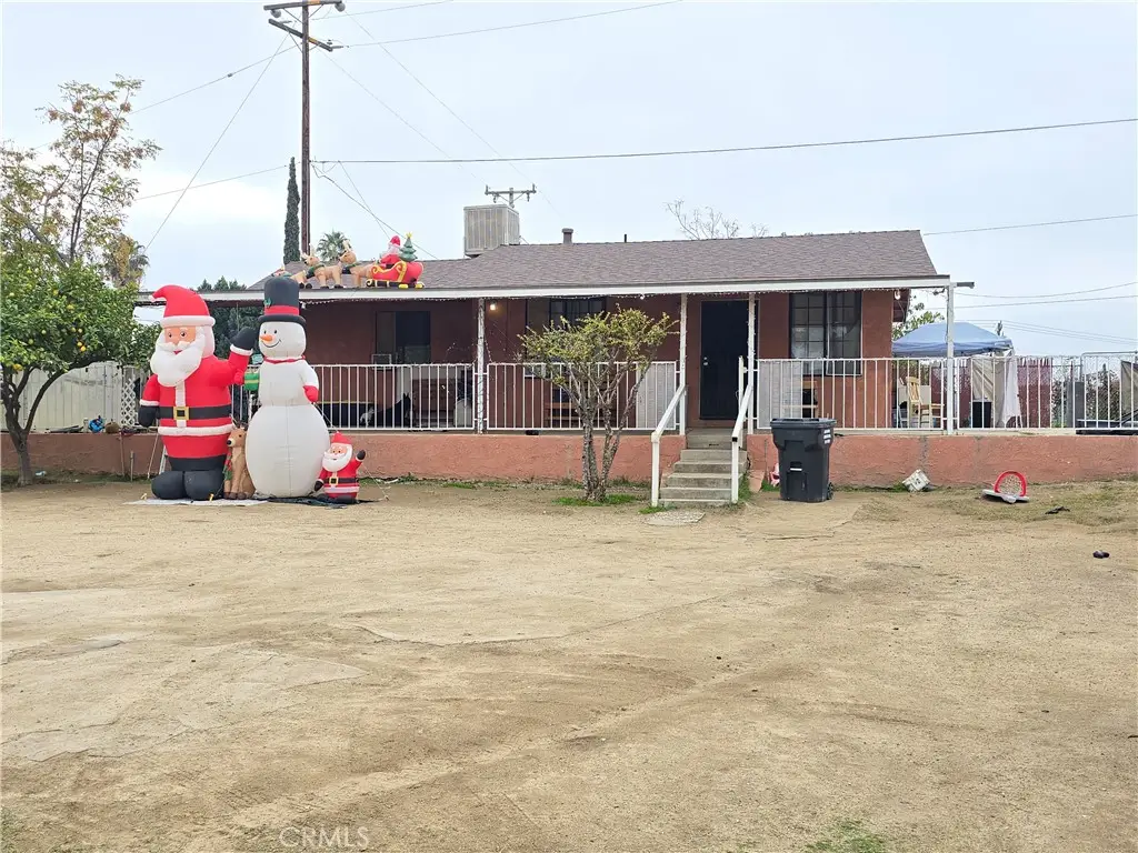 2004 Virginia Street, Bakersfield, CA 93305 - Image #1