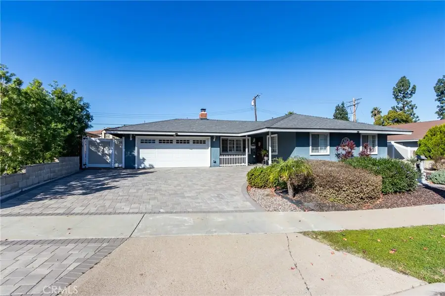 321 N Starfire, Anaheim, CA 92807 - Image #3