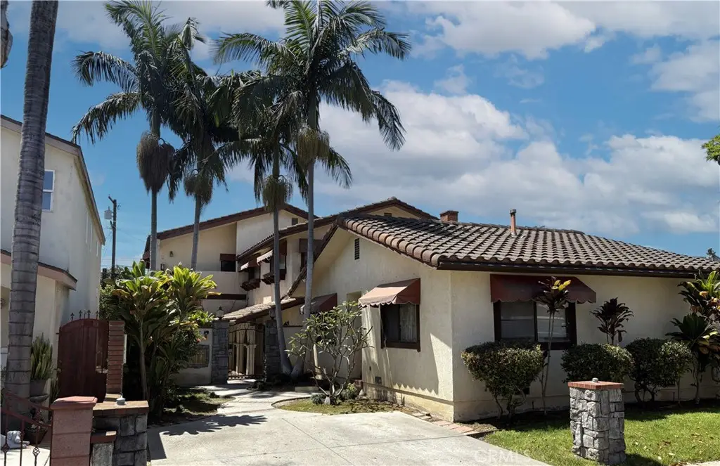 246 E Hullett Street, Long Beach, CA 90805 - #1