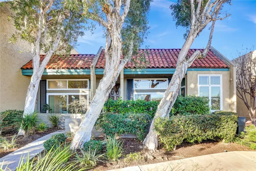 1032 Palo Verde, Long Beach, CA 90815 - Image #2