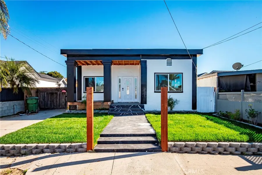 1262 N Lagoon, Wilmington, CA 90744 - Image #2