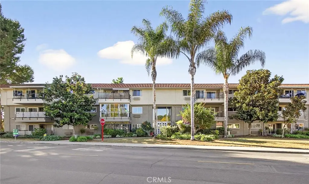 2393 Via Mariposa W #2B, Laguna Woods, CA 92637 - Image #1