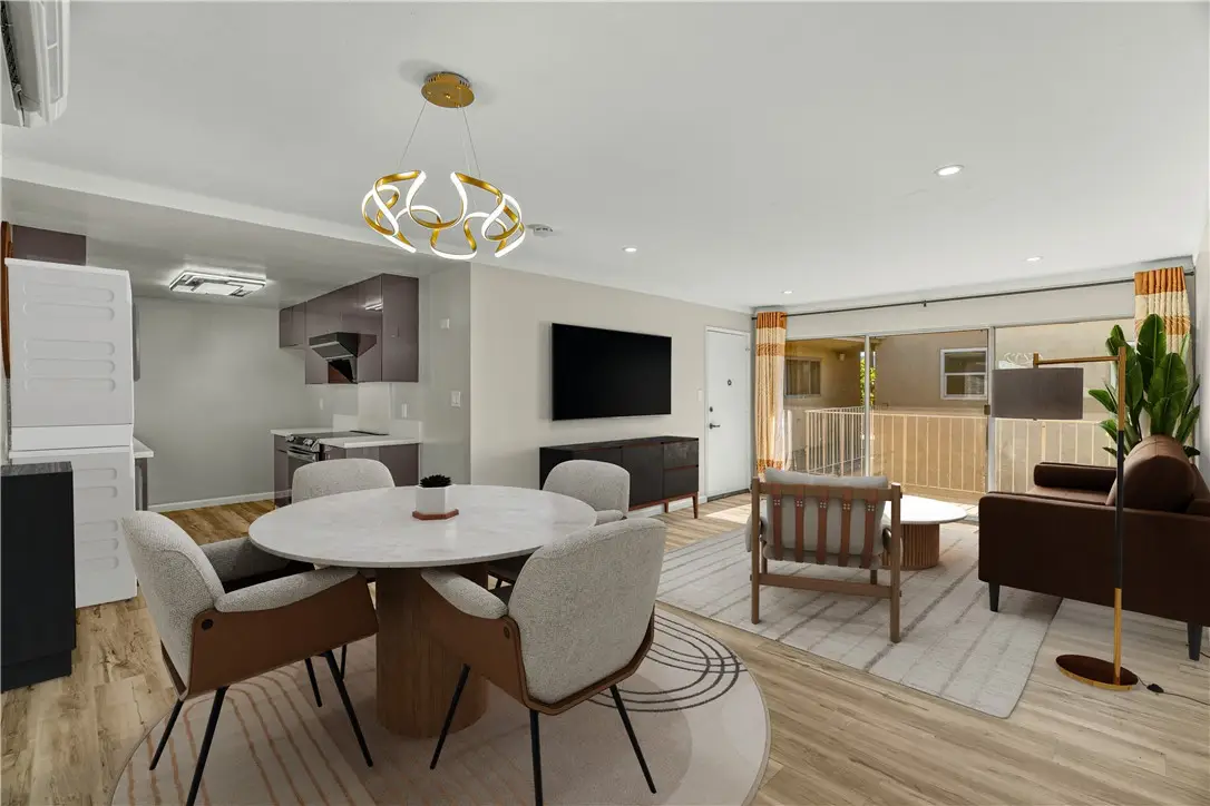 401 W 5th Street #3B, Long Beach, CA 90802 - Image #1