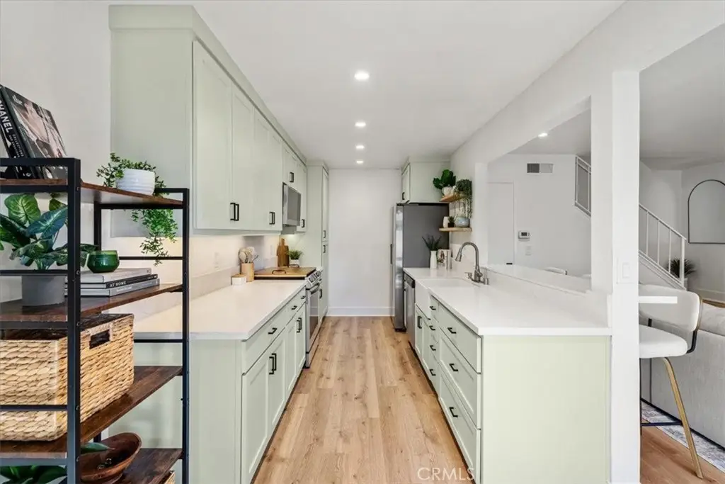 1196 Landsburn Circle, Westlake Village, CA 91361 - Image #1