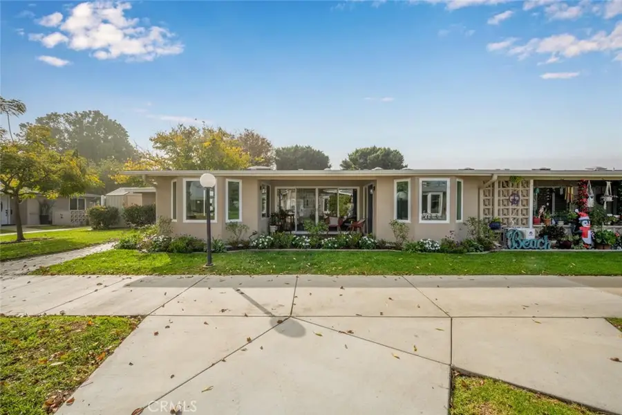 1271 Kenwood Road #163L, Seal Beach, CA 90740 - Image #2