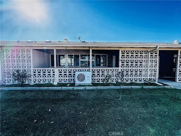 13181 Del Monte Dr., M12-38e, Seal Beach, CA 90740