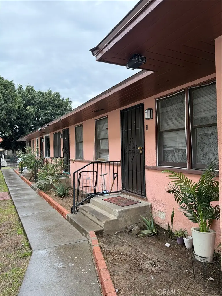 1868 Locust, Long Beach, CA 90806 - #1