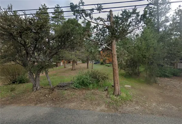 568 Highland Avenue, Sugarloaf, CA 92386