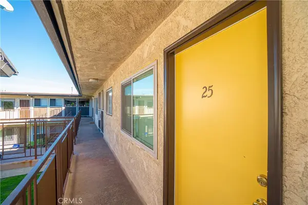 7000 S La Cienega, Inglewood, CA 90302