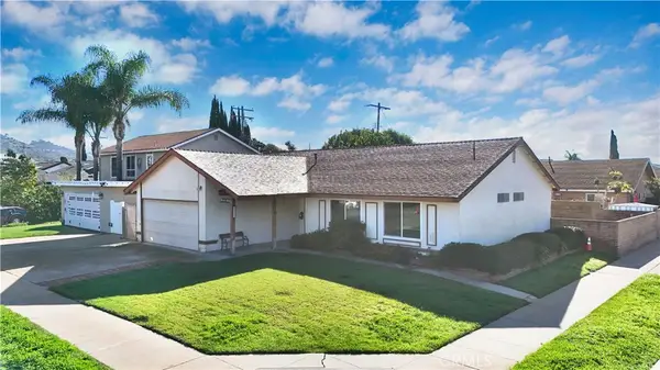 4422 E Silverleaf Avenue, Orange, CA 92869