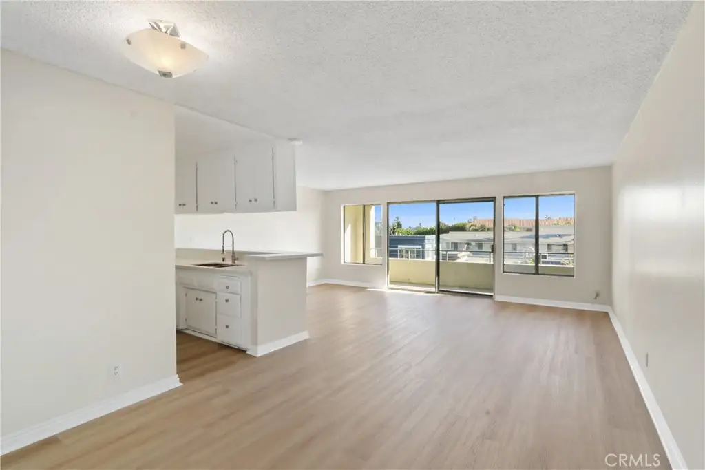 1187 E 3rd Street #215, Long Beach, CA 90802 - #1