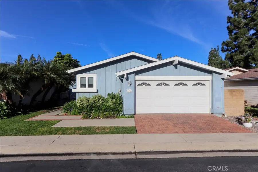 2528 Park Lake #108, Santa Ana, CA 92705 - #3