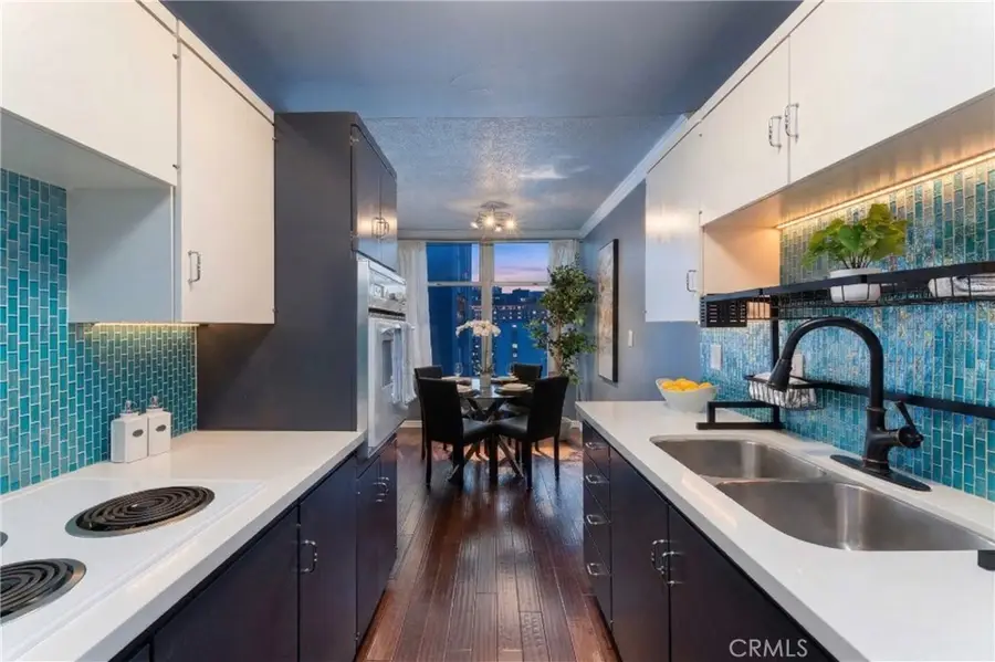 100 Atlantic #902, Long Beach, CA 90802 - #3