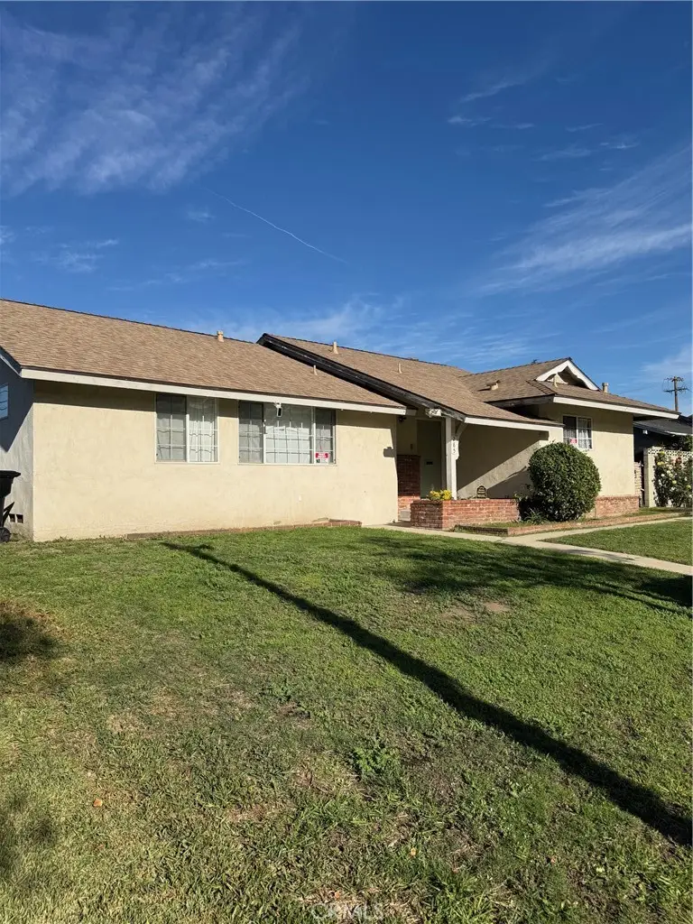 285 East Mckinley Avenue, Pomona, CA 91767 - #2