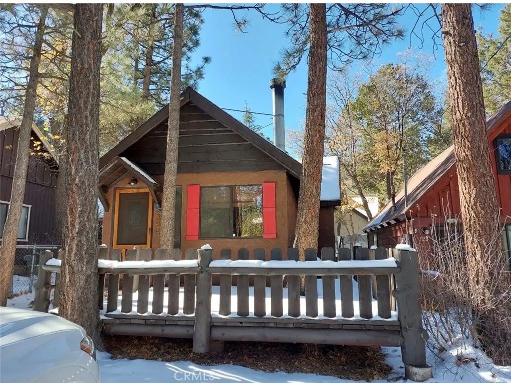 326 Holmes, Sugarloaf, CA 92386 - Image #1