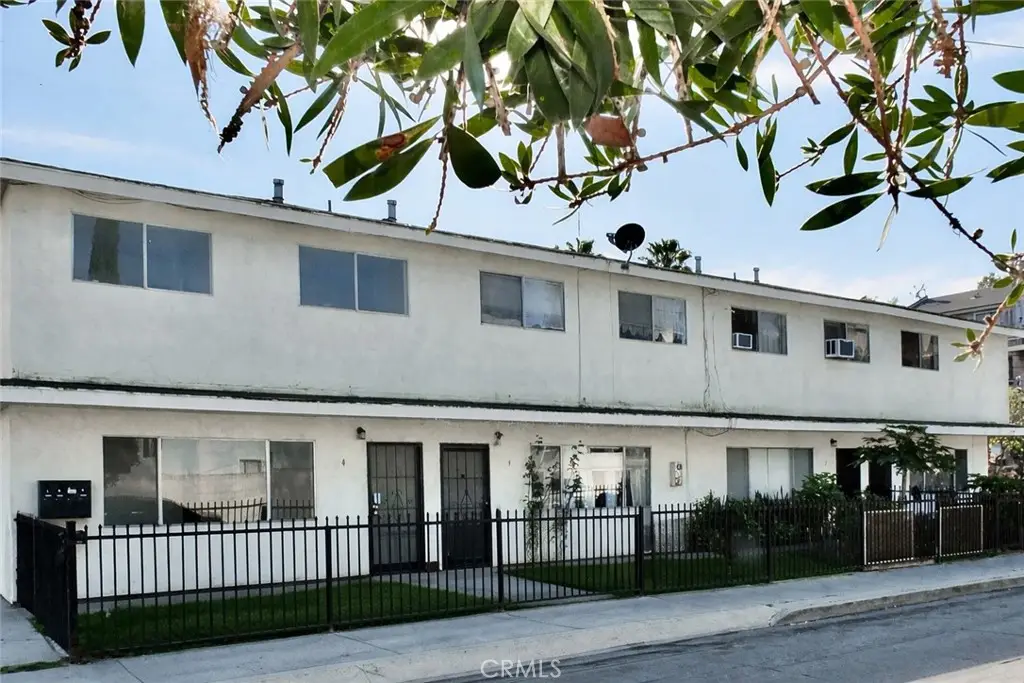 2408 E 17th Street, Long Beach, CA 90804 - #1