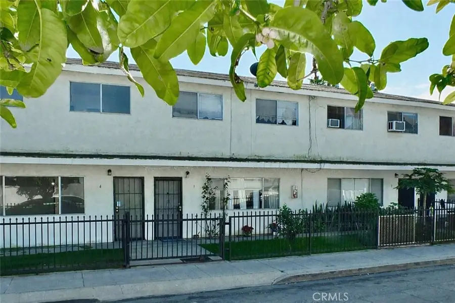 2408 E 17th Street, Long Beach, CA 90804 - #3