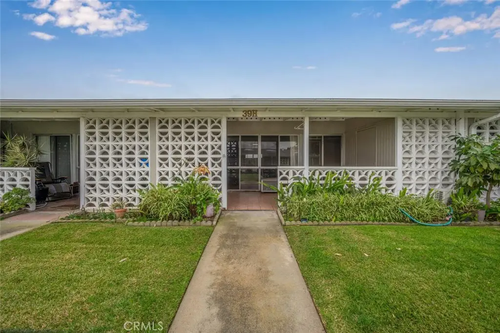 1624 Merion Way #39H, Seal Beach, CA 90740 - Image #1