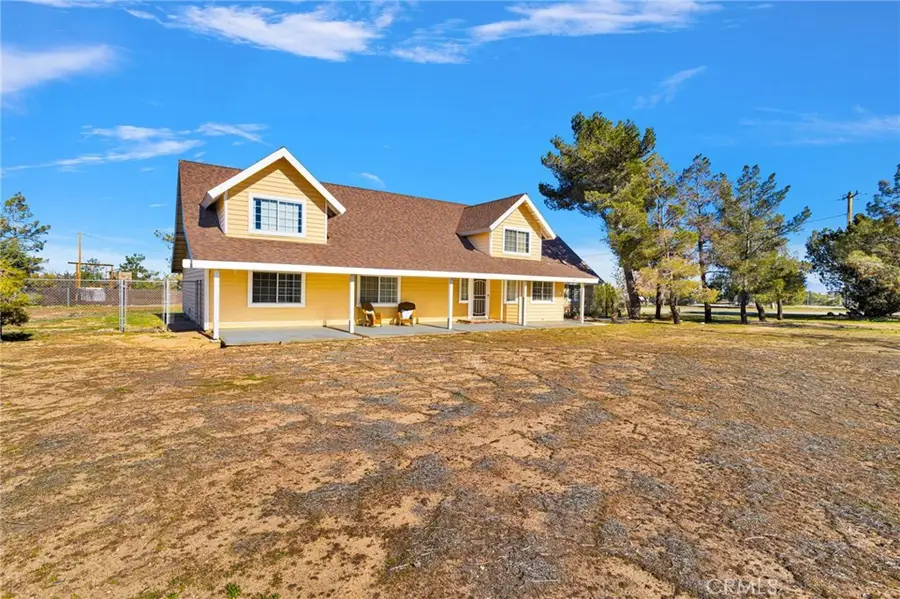 11062 Hollister Road, Oak Hills, CA 92344 - #2