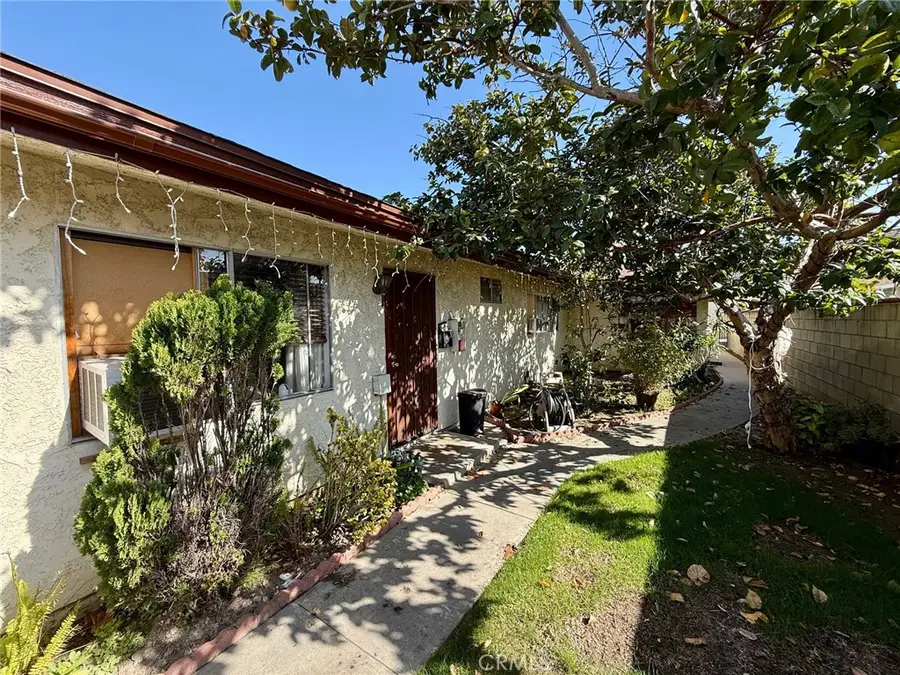 3360 Myrtle Avenue, Signal Hill, CA 90755 - Image #2