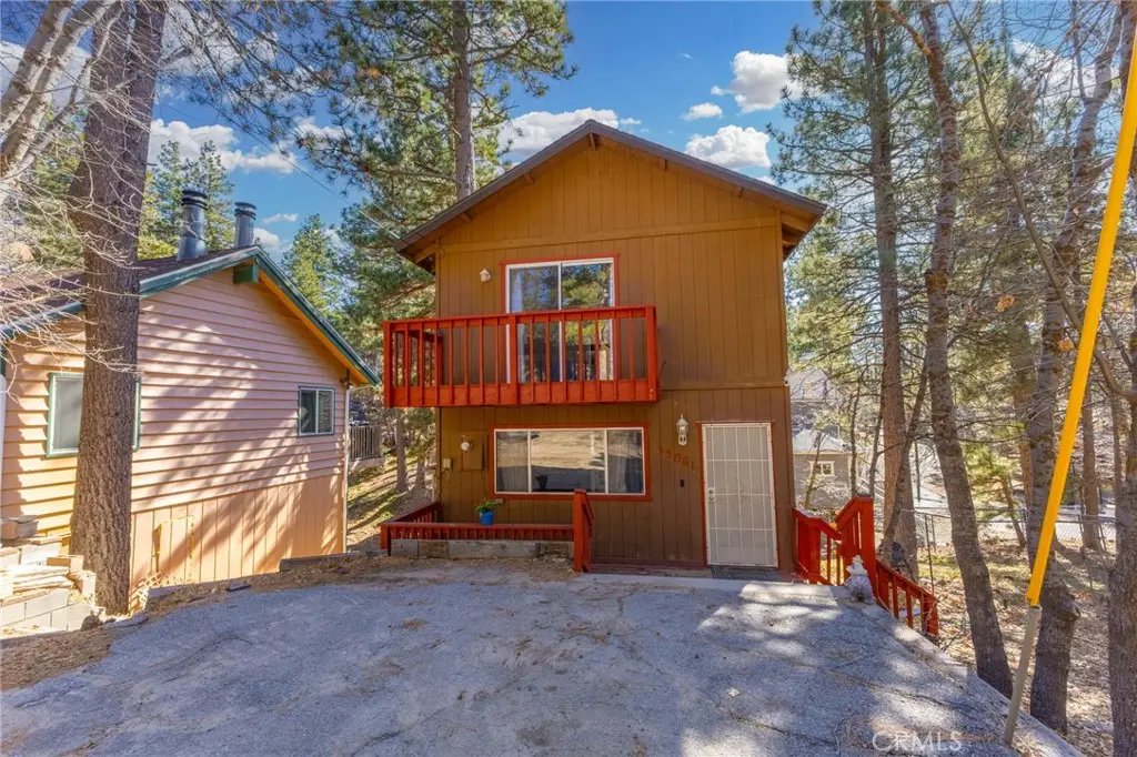 33061 Bluebird, Running Springs, CA 92382 - #1