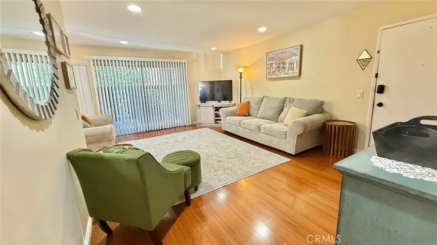 18350 Hatteras Street #176, Tarzana, CA 91356 - #2