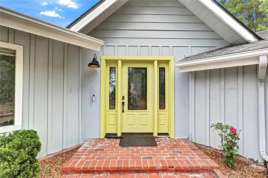 30396 Live Oak Drive, Running Springs, CA 92382 - Image #2