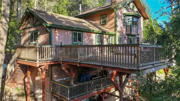 487 Wylerhorn Drive, Crestline, CA 92325