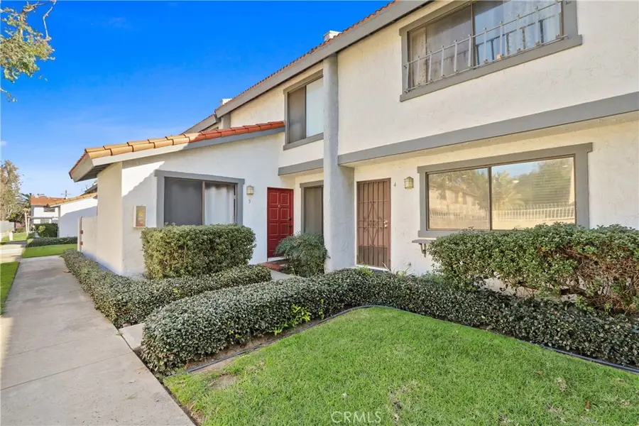 1910 W Palmyra, Orange, CA 92868 - Image #2