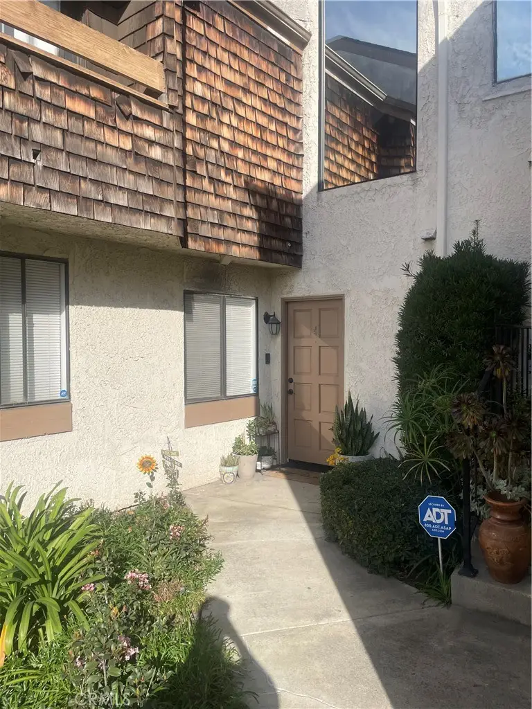 950 W Lambert #4, La Habra, CA 90631 - #3