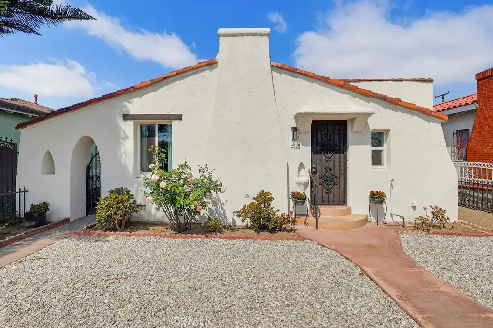 2525 Fashion Avenue, Long Beach, CA 90810 - #1