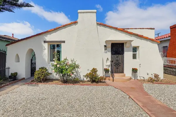 2525 Fashion Avenue, Long Beach, CA 90810