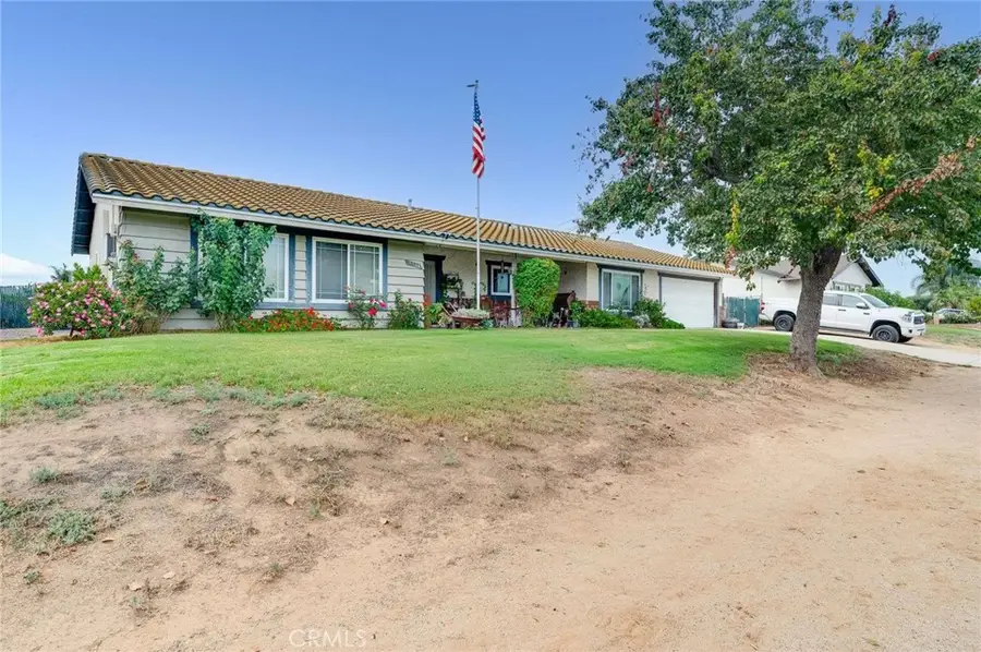 5344 Lucretia, Jurupa Valley, CA 91752 - Image #2