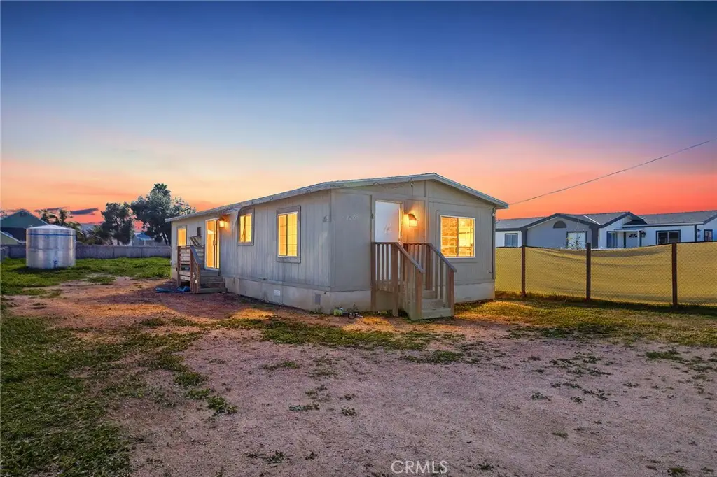 21285 Kinney, Perris, CA 92570 - #1