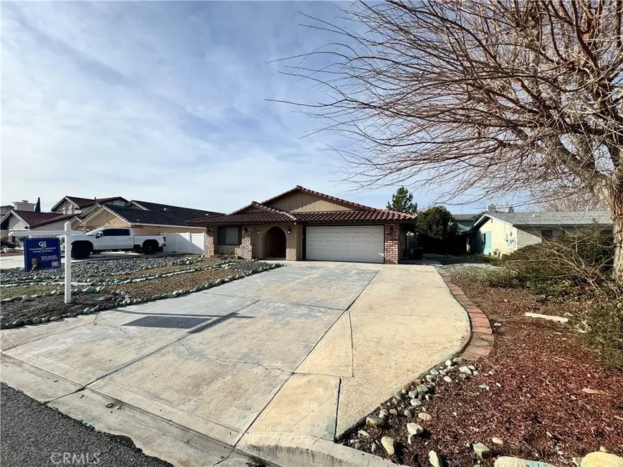 13980 Driftwood, Victorville, CA 92395 - #3