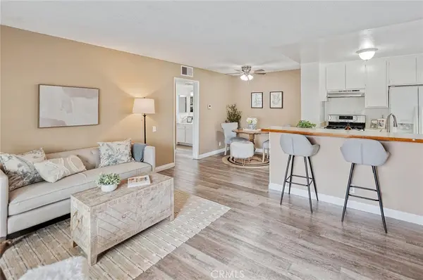 2845 S Fairview #E, Santa Ana, CA 92704