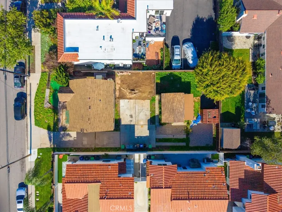 1586 Orange, Costa Mesa, CA 92627 - #3