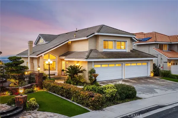 2686 N Meredith, Orange, CA 92867