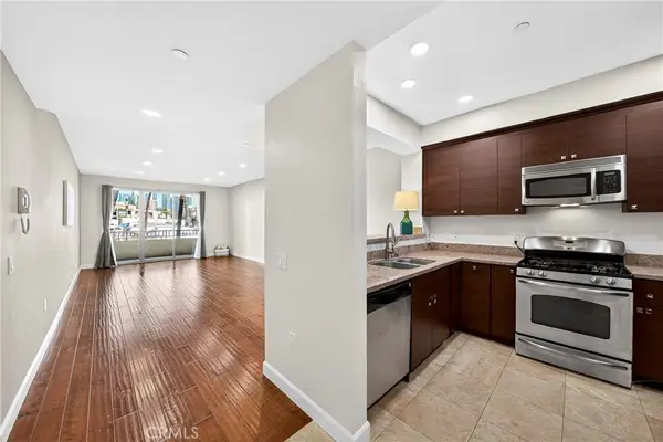 991 Arapahoe Street #308A, Los Angeles, CA 90006