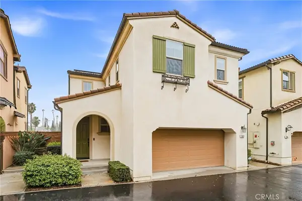 2887 Villa Catalonia Court, Corona, CA 92881