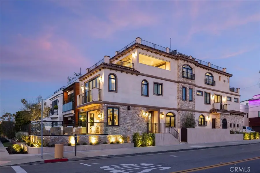 302 3rd, Huntington Beach, CA 92648 - #3