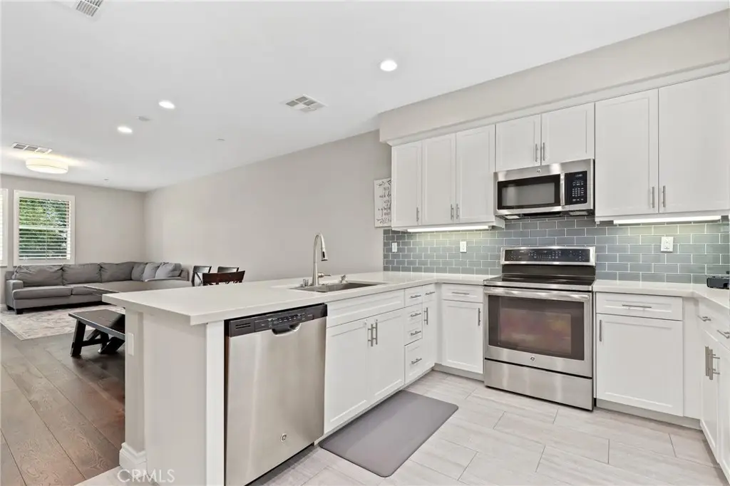 649 W Foothill Boulevard #2, Glendora, CA 91741 - #1