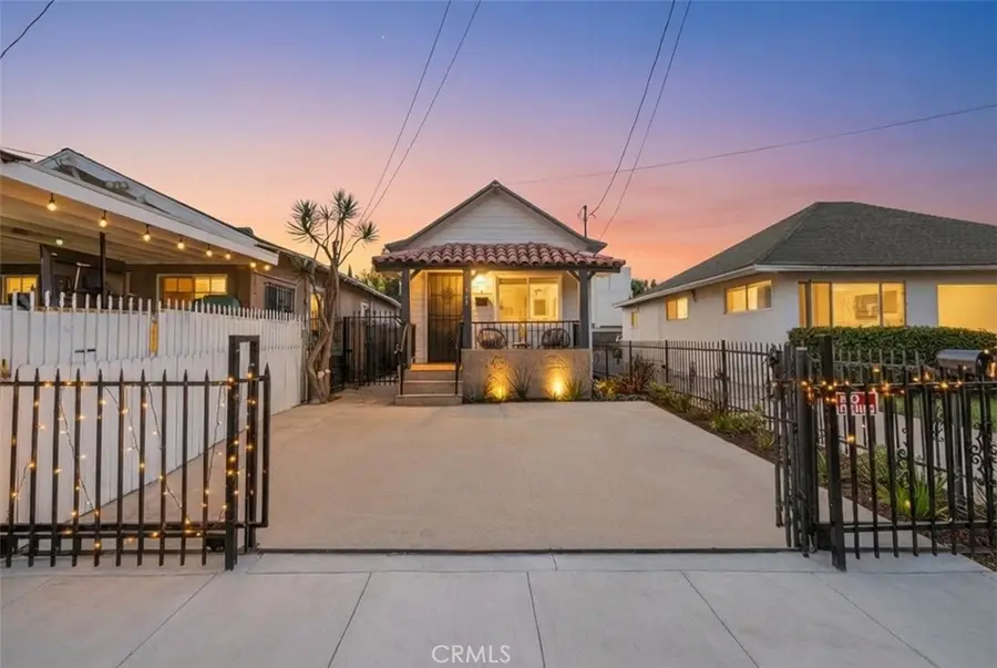 1450 W 35th Place, Los Angeles, CA 90018 - #2