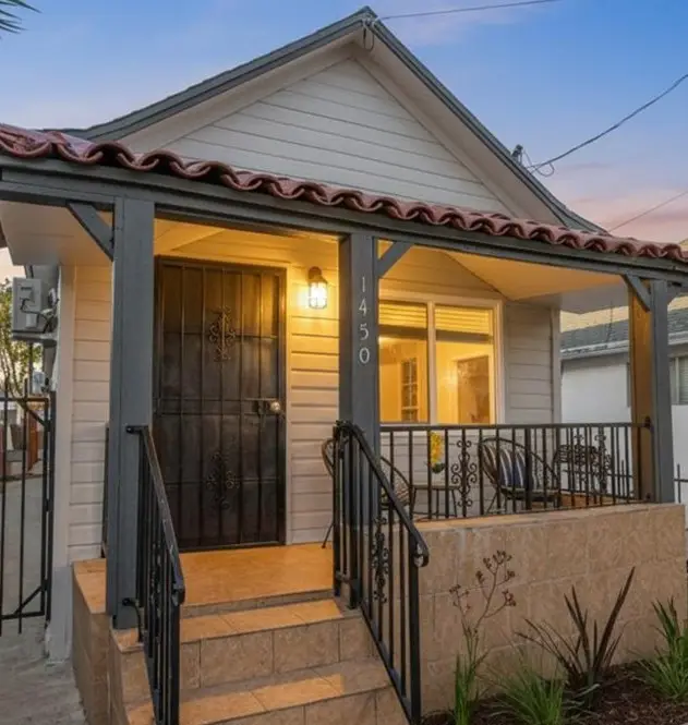 1450 W 35th Place, Los Angeles, CA 90018 - #3