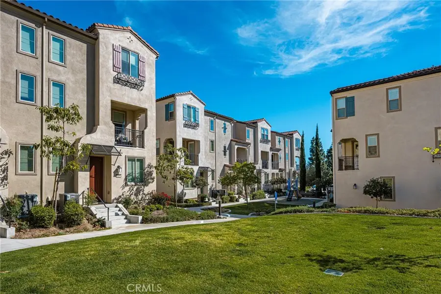 4327 Blazing Star Way, Yorba Linda, CA 92886 - #3