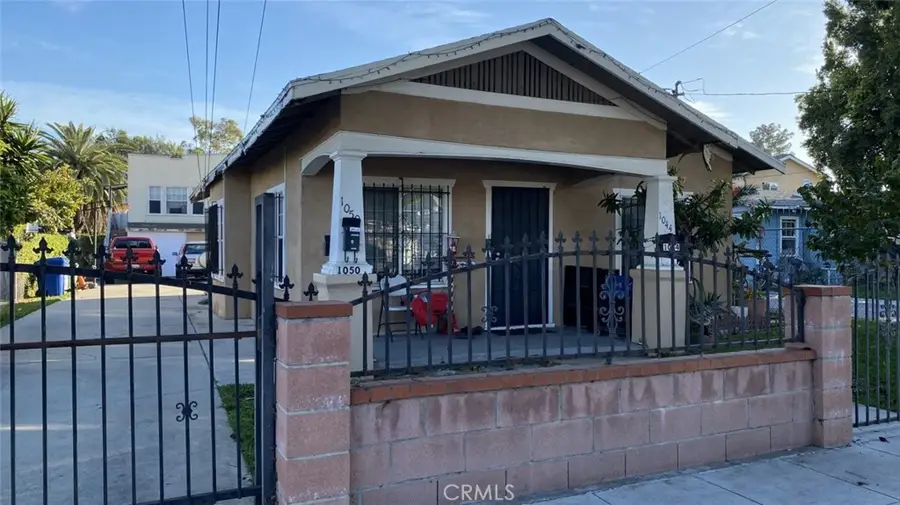 1044 E 17th Street, Long Beach, CA 90813 - #2