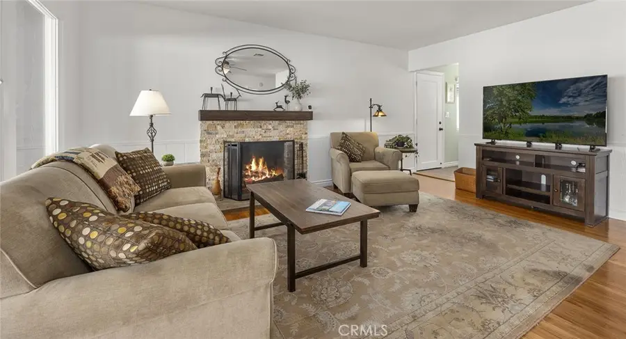 1632 S Songish St, Anaheim, CA 92804 - #3