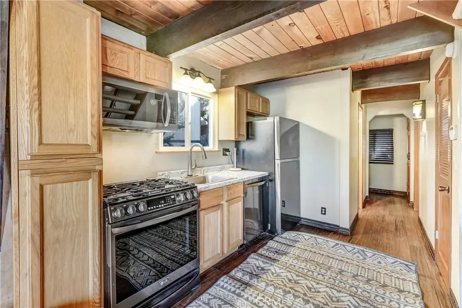 28673 Manitoba, Lake Arrowhead, CA 92352 - #3