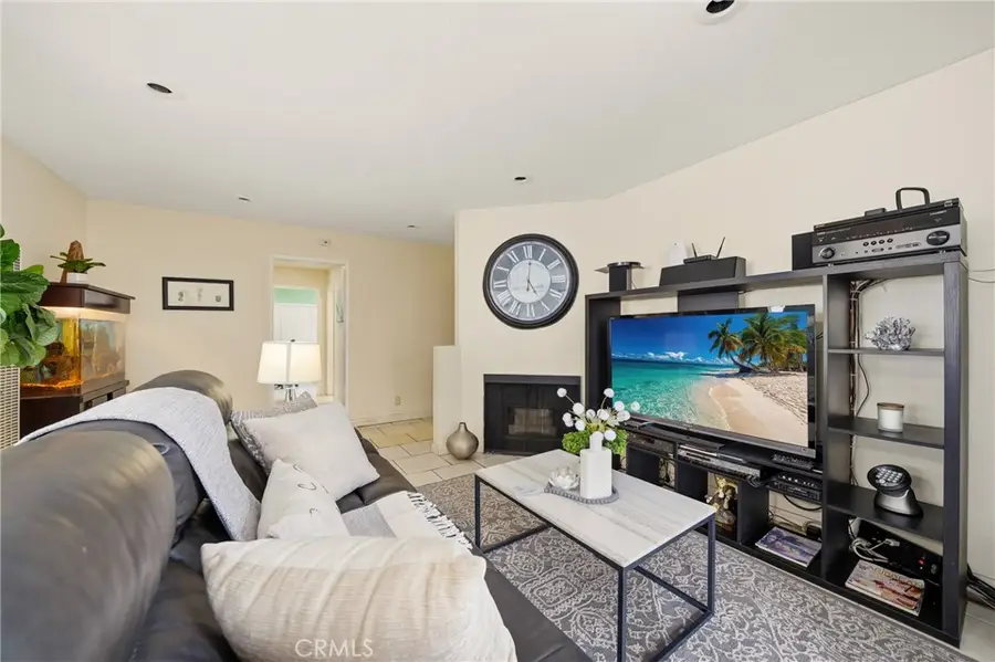 16322 Eucalyptus Avenue #7, Bellflower, CA 90706 - #3